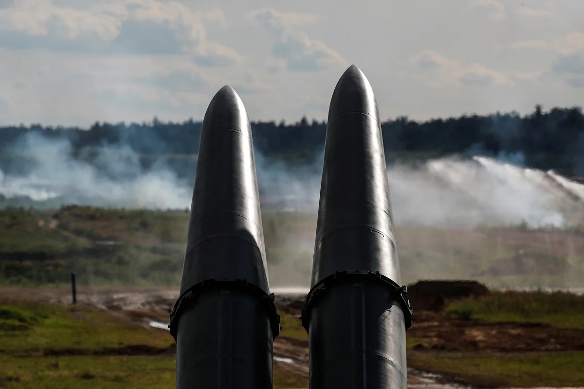 Ракеты 9М723, входящие в состав ракетного комплекса «Искандер-М», демонстрируются во время форума «Армия-2019» на полигоне Алабино в Московской области, 25 июня 2019 года. Фото: Максим Шеметов / Reuters / Scanpix / LETA