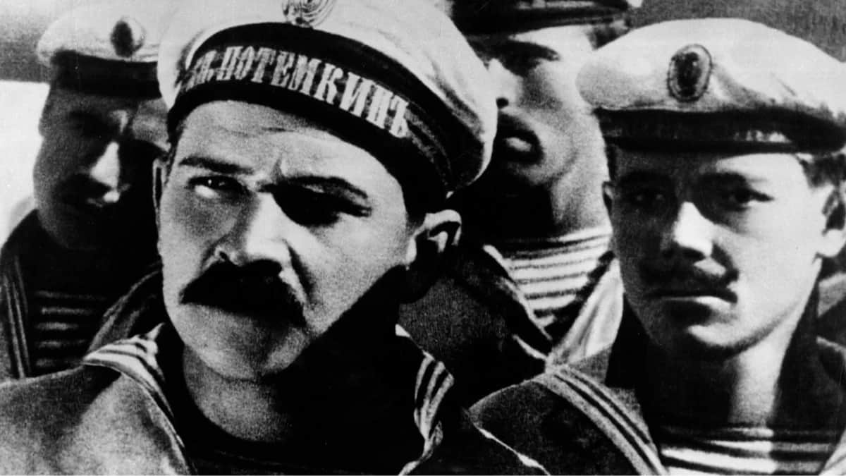 Русский военный корабль