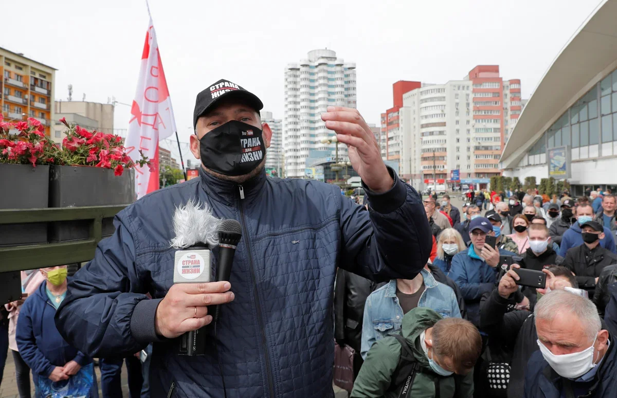 Tsikhanouski at a campaign rally in Minsk, Belarus, 24 May 2020. Photo: Vasily Fedosenko / Reuters / Scanpix / LETA