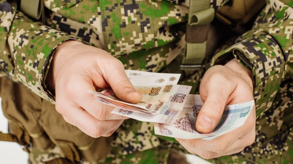 «Вёрстка»: минимум девять регионов РФ предложили выплаты тем, кто приведет добровольцев для отправки на войну в Украину