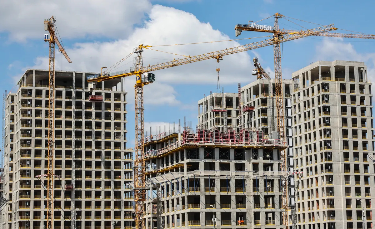 A view of residential buildings under construction in Moscow, Russia, 3 July 2025. Photo: EPA/YURI KOCHETKOV