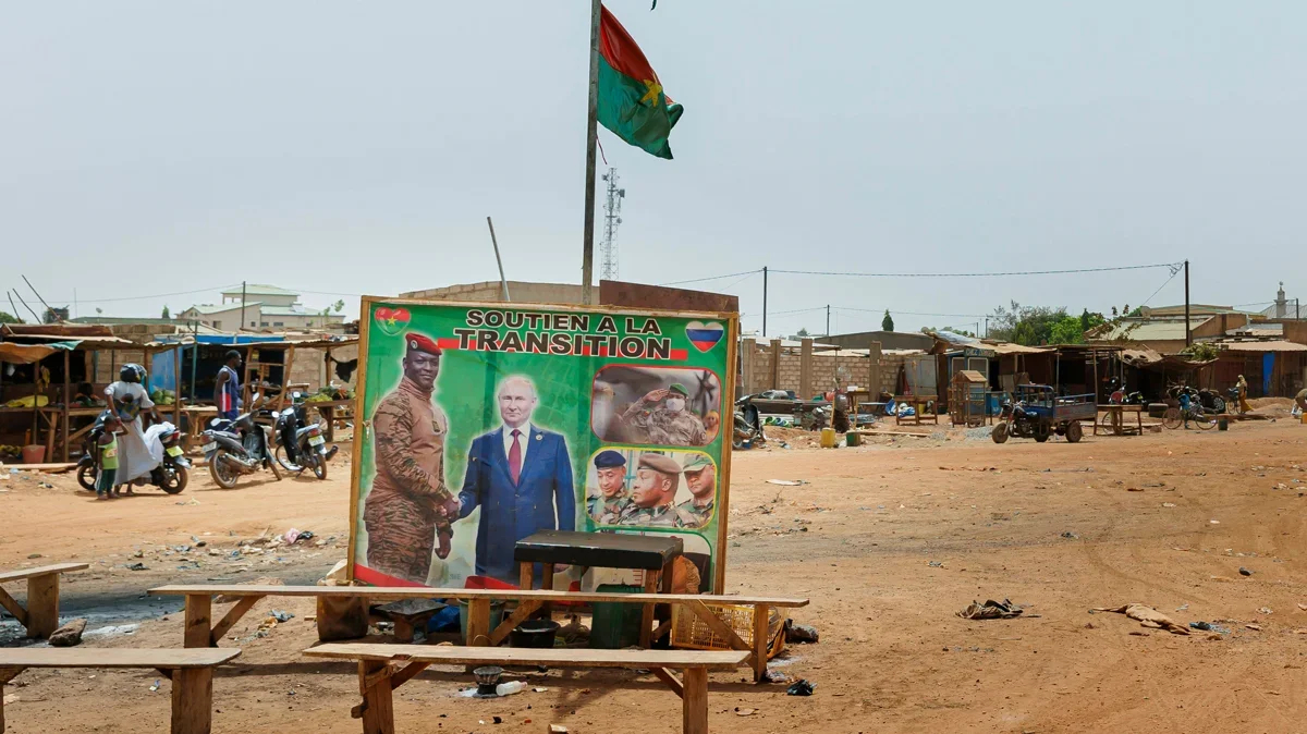A poster showing Burkina Faso President Ibrahim Traoré promoting the country’s friendship with Russia, in Ouagadougou, Burkina-Faso, 5 March 2024. Photo: Ute Grabowsky / photothek.de / picture alliance / Scanpix / LETA