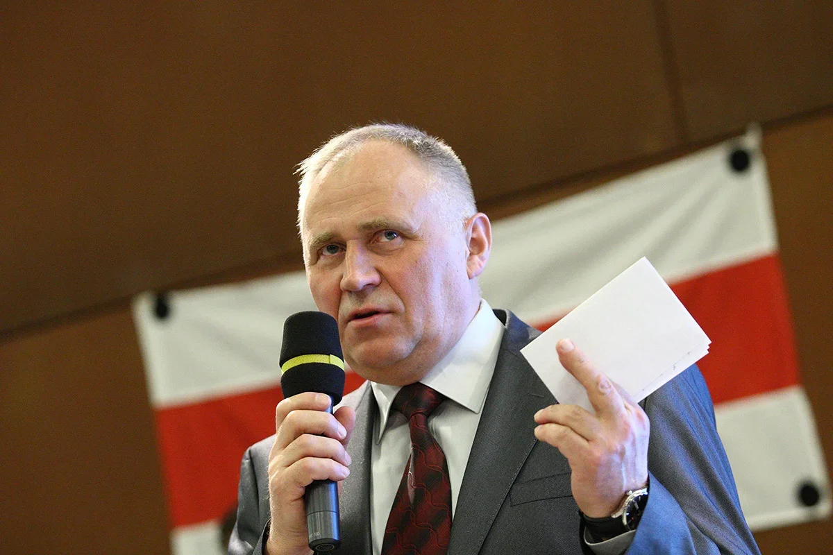 Mikalai Statkevich at the European Solidarity Center in Gdansk, April 9, 2016. Photo: Michal Fludra / Alamy Live News / Vida Press