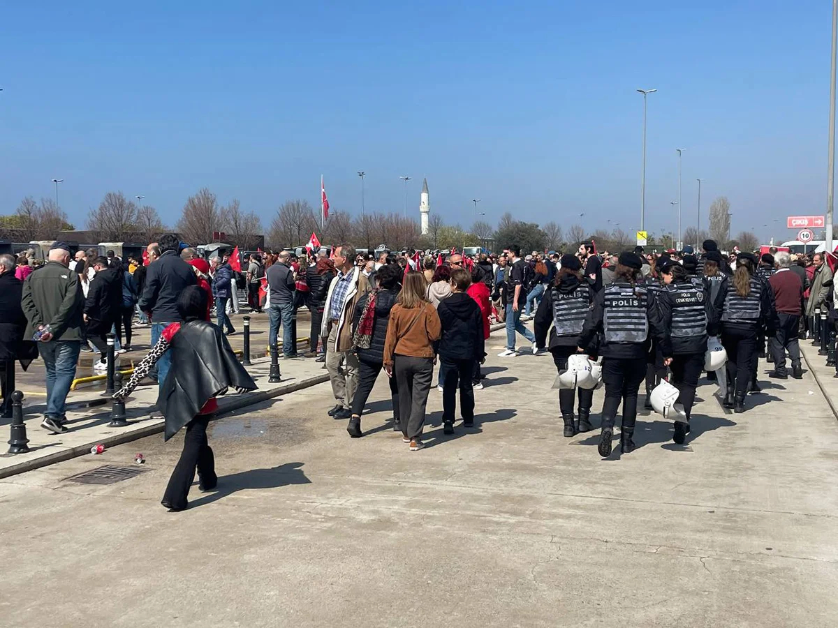 Митинг Республиканской народной партии, Малтепе, Стамбул. Фото: Илья Азар, специально для «Новой-Европа»