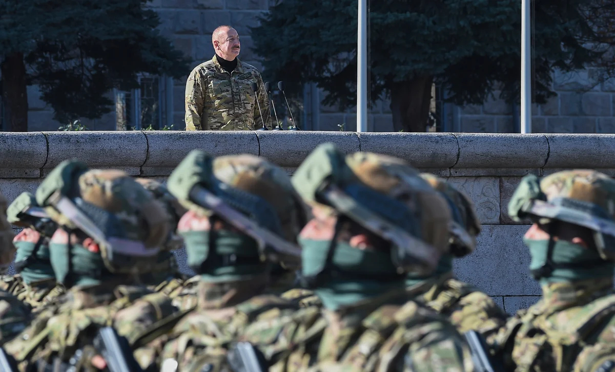 Ильхам Алиев на военном параде в Ханкенди (Степанакерте), Нагорный Карабах, 8 ноября 2023 года. Фото: EPA
