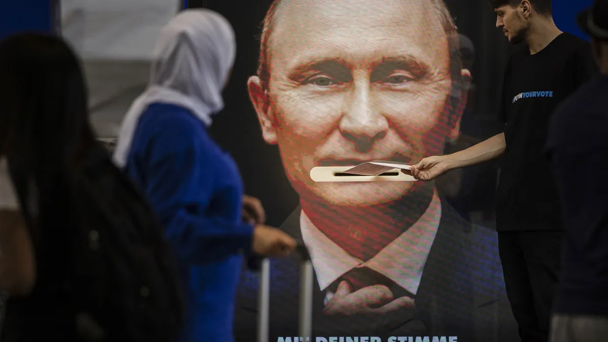 Российские юристы и правозащитники представили декларацию о поддержке инициативы о создании международного трибунала по преступлению агрессии против Украины