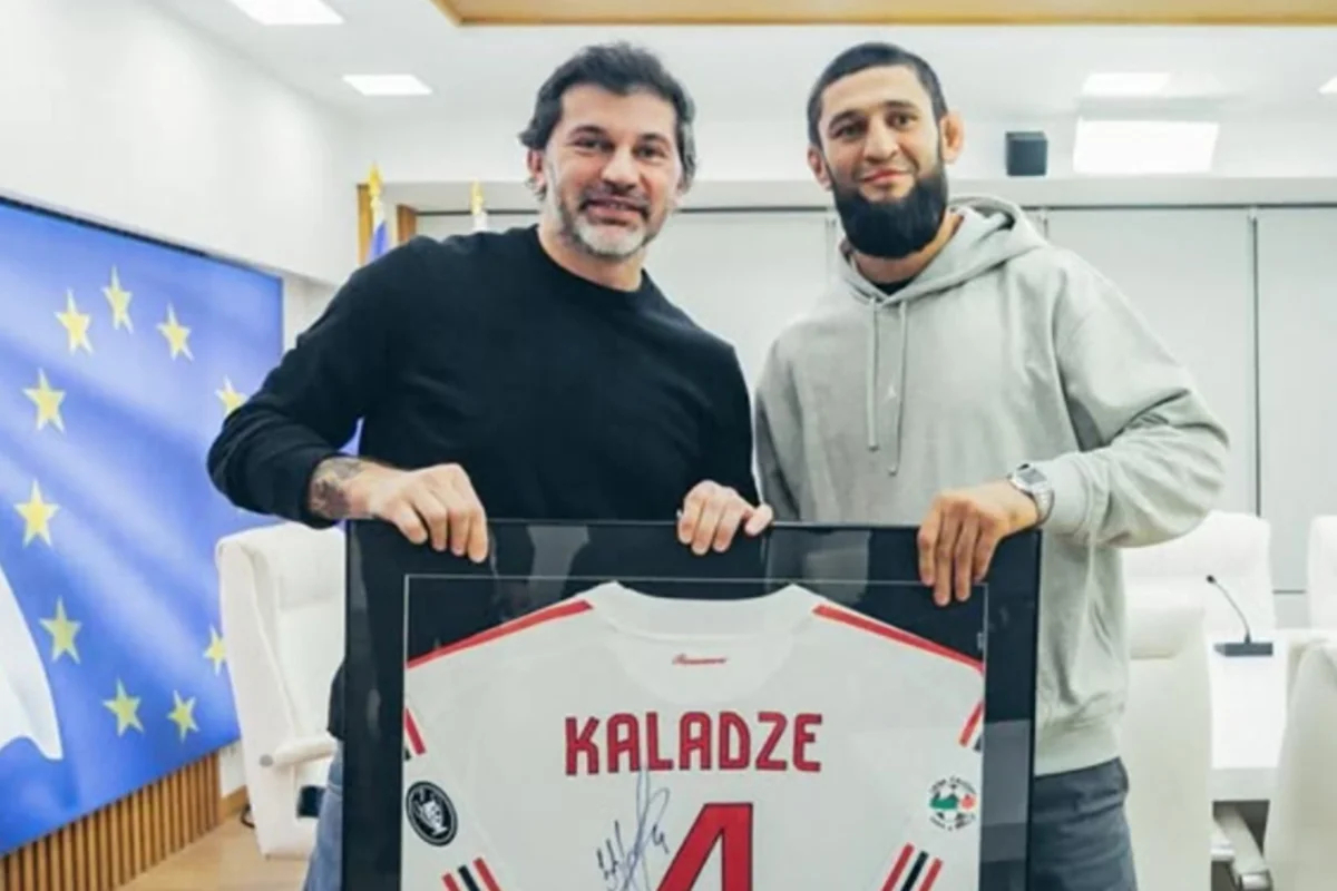Чеченский спортсмен Хамзат Чимаев и Каха Каладзе, декабрь 2024 года. Фото instagram-аккаунт Чимаева
