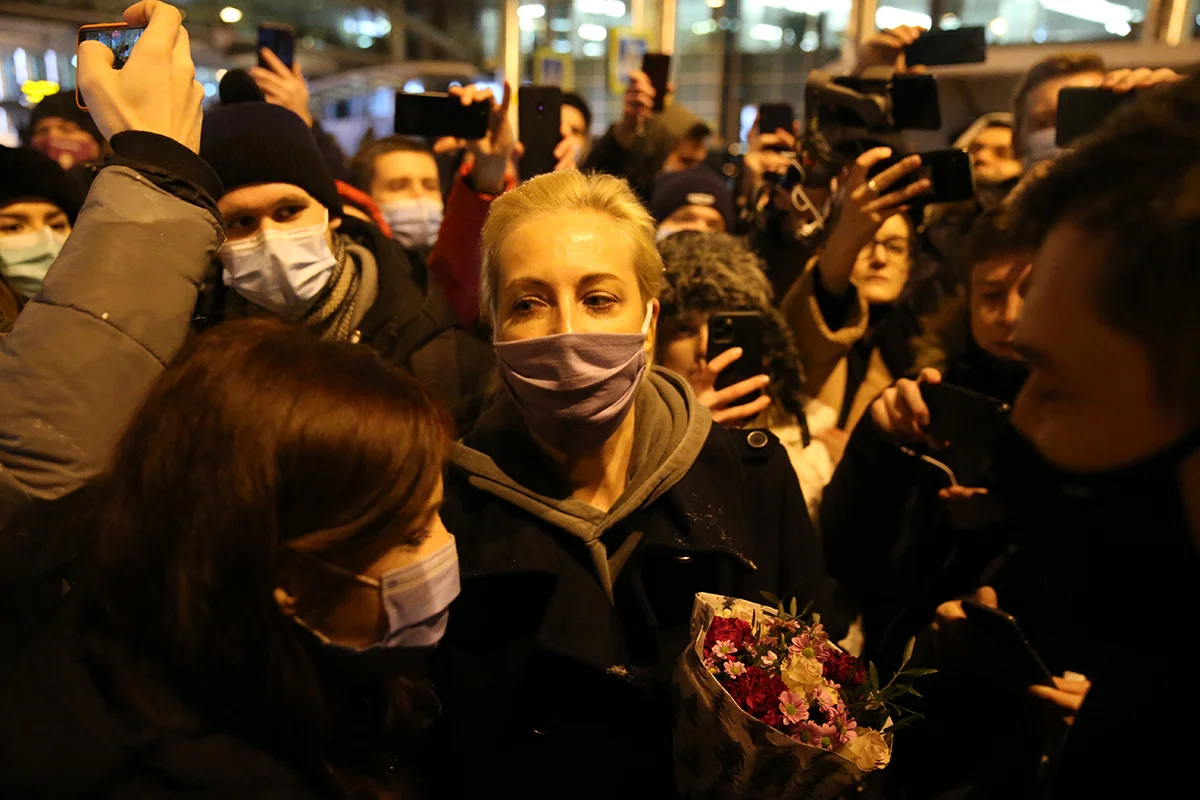 Navalny’s wife Yulia addresses reporters in Moscow Sheremetyevo Airport after Navalny was detained upon his arrival in Russia in January 2021. Photo: Mikhail Svetlov / Getty Images